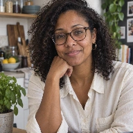 Sarah Bennett Food & Recipe Nutrition Editor Shake Nutrition