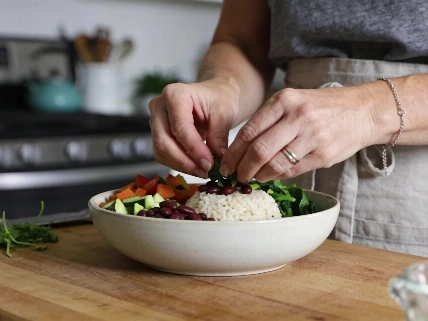 Menopause Nutrition: Start With Everyday Food Swaps Shake Nutrition