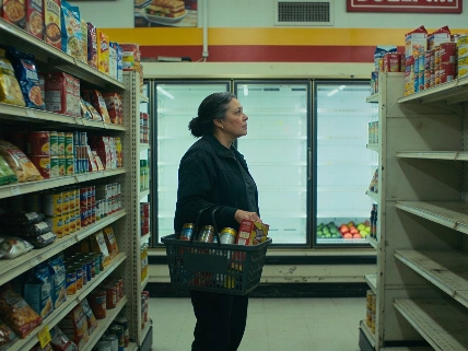 Dollar Stores Shape Diet Quality in Low-Income Neighborhoods