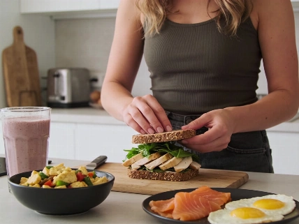 How to Hit 30g Protein at Breakfast Without Getting Bored